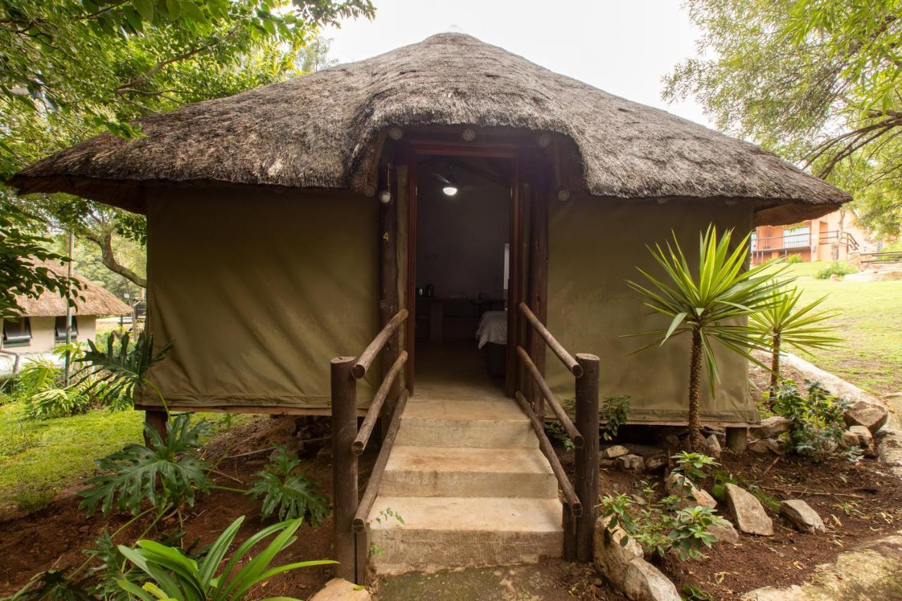 Pecan Bush Lodge Magaliesburg Exterior foto