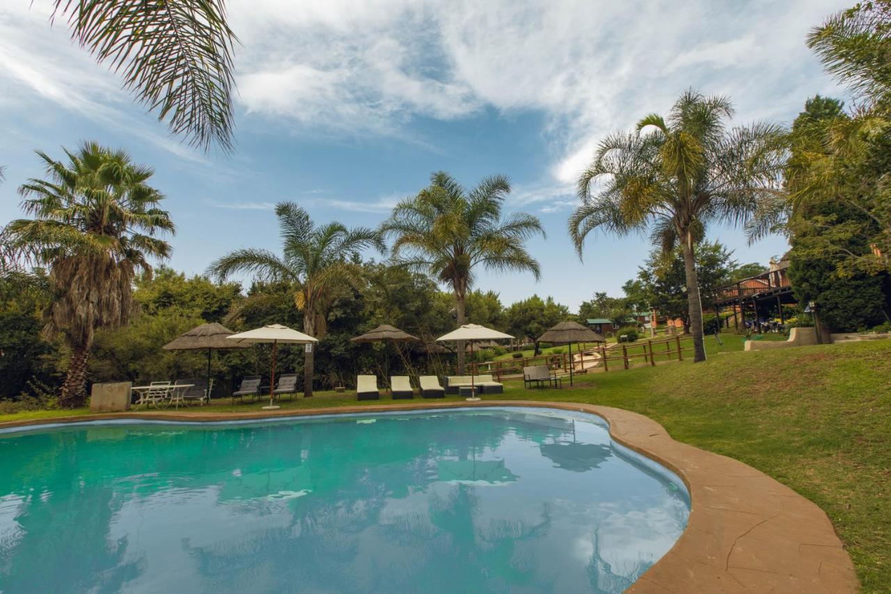 Pecan Bush Lodge Magaliesburg Exterior foto